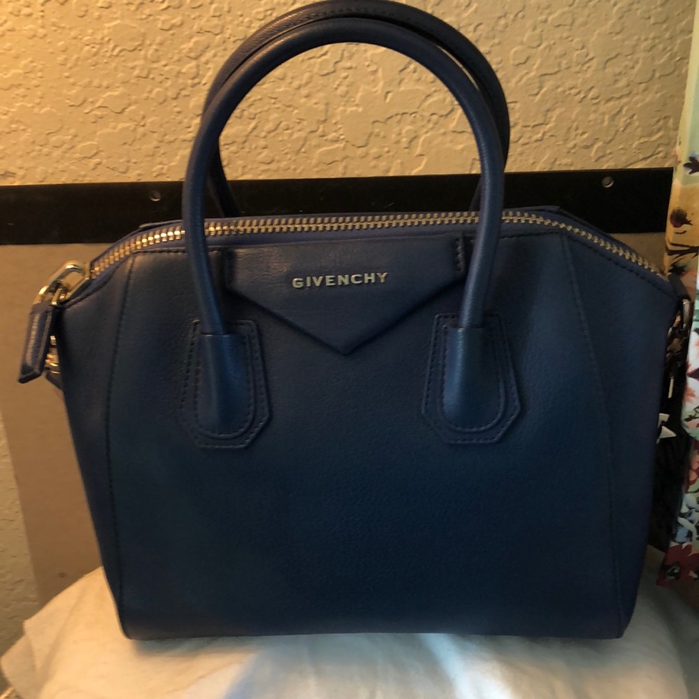 Givenchy Antigona in blue color,